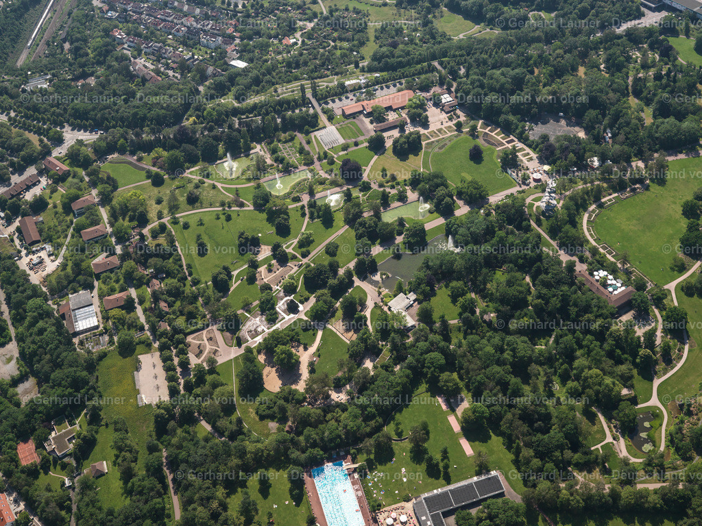 2742109 | STUTTGART 2007 Parkanlage Höhenpark Killesberg in Stuttgart im Bundesland Baden-Württemberg, Deutschland. // Park of Hoehenpark Killesberg in Stuttgart in the state Baden-Wuerttemberg, Germany. Foto: Gerhard Launer
