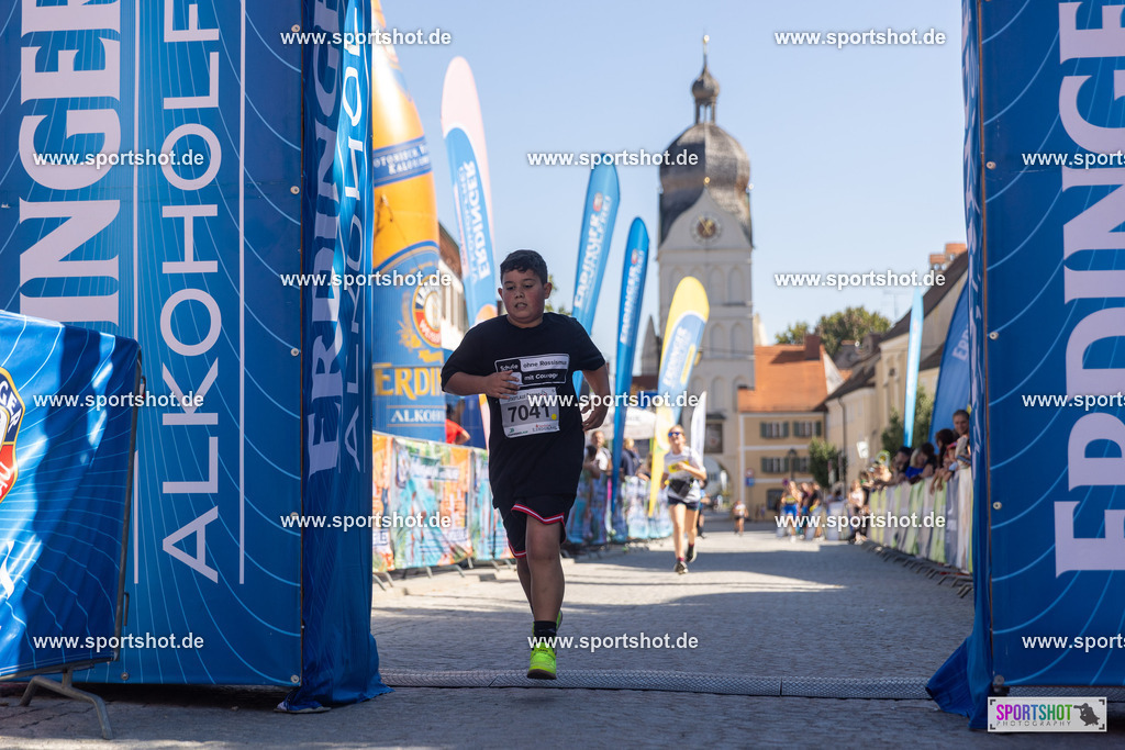 VJ__3527 | Stadtlauf Erding 2025 #stadtlauferding #erdingstadtlauf #stadtlauf_erding #laufmotivation #trisporterding #yourpictrs #sportshot_your_pictrs