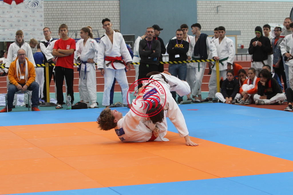 JT6F9148 | Fotos vom Adler Cup - Pictures from Adler Cup

Hier findet Ihr alle Eindrücke und großen Momente der Adler Cup Wochenenden. Here you will find all impressions and great moments of the Adler Cup weekends. - Realisiert mit Pictrs.com