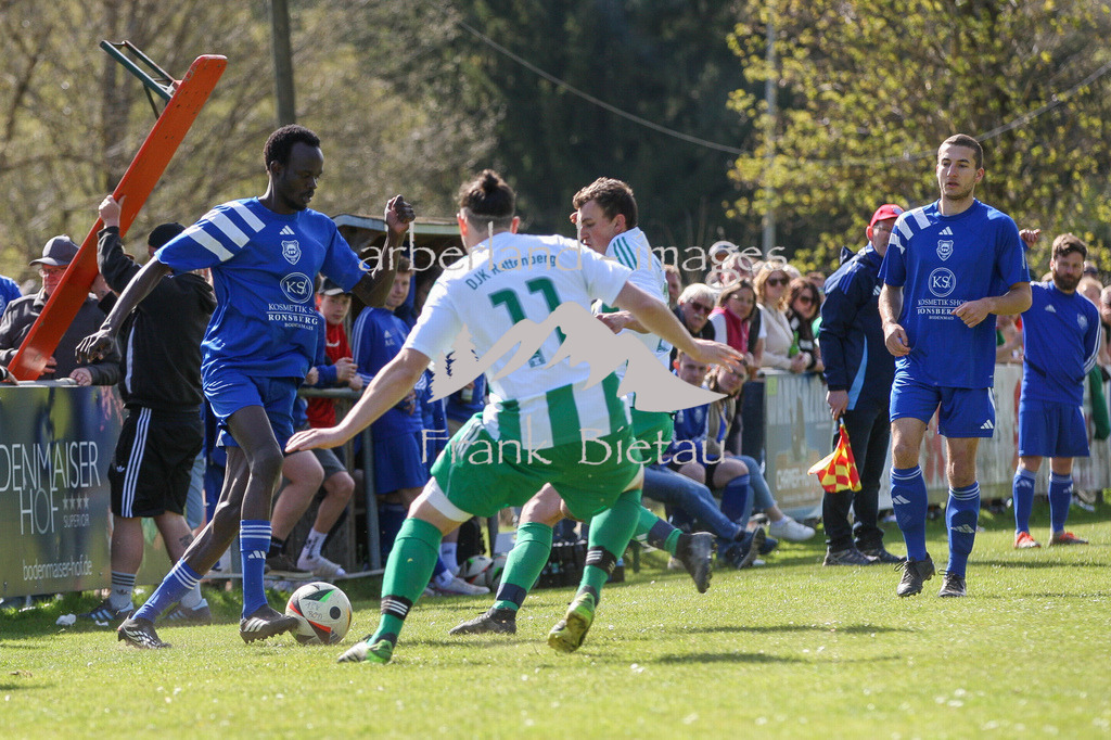 993T8998 | Medien- Sport- Entertainmentfotos