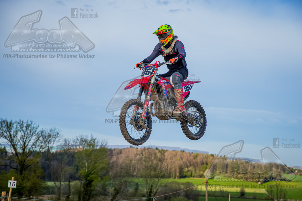 B23T9168 | EeaA-Entertainment fotografiert für den SAM - Schweizerischer Auto- und Motorradfahrer-Verband und das Motor Journal in der Sparte Motocross, MX Photographie, Schweiz, SAM, MXRS, Swiss MX Network, Motocross Fotografie, MX Fotografie, Fotograf, Photographi