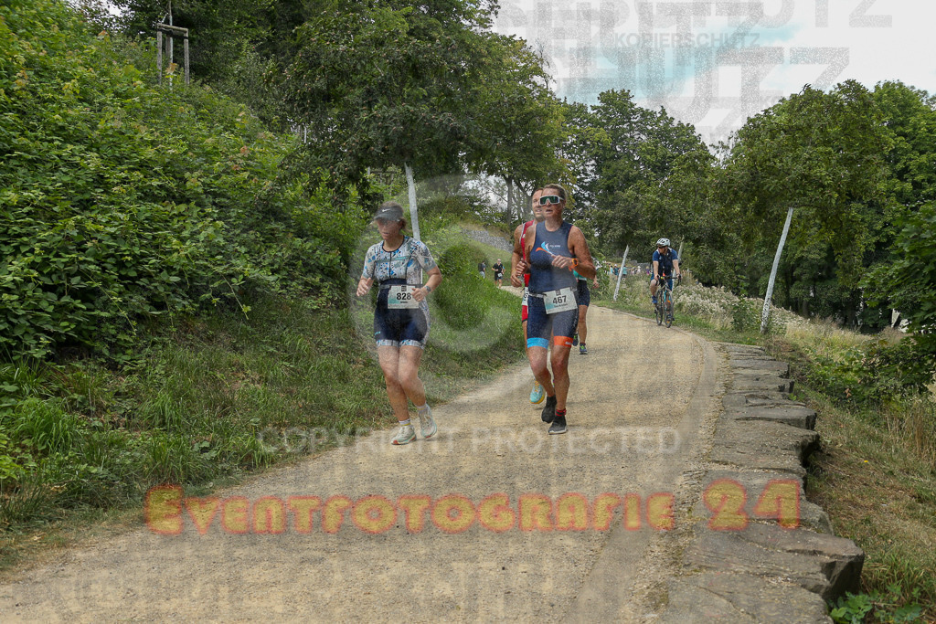 250824_1345_EX1_3558 | Sportfotografie im Rhein-Sieg Kreis, Köln, Bonn, NRW, Rheinland Pfalz, Hessen, etc. Unser Tätigkeitsfeld umfasst den Laufsport vom Volkslauf über den Marathon, Duathlon, Triathon bis zum Ultralauf wie Kölnpfad Ultra oder Schindertrail.