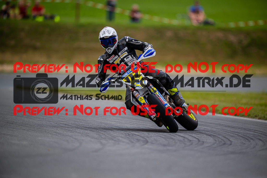 MaZZes_FotoMatrix_220904_1382 | S1