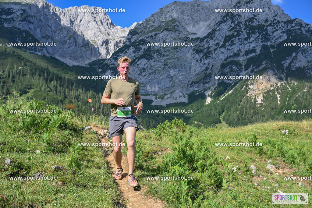 SZI_8689 | Rund um das Thema Sport-Event-Fotografie & individuelle Teilnehmerfotos. Jeder Teilnehmer wird fotografiert.