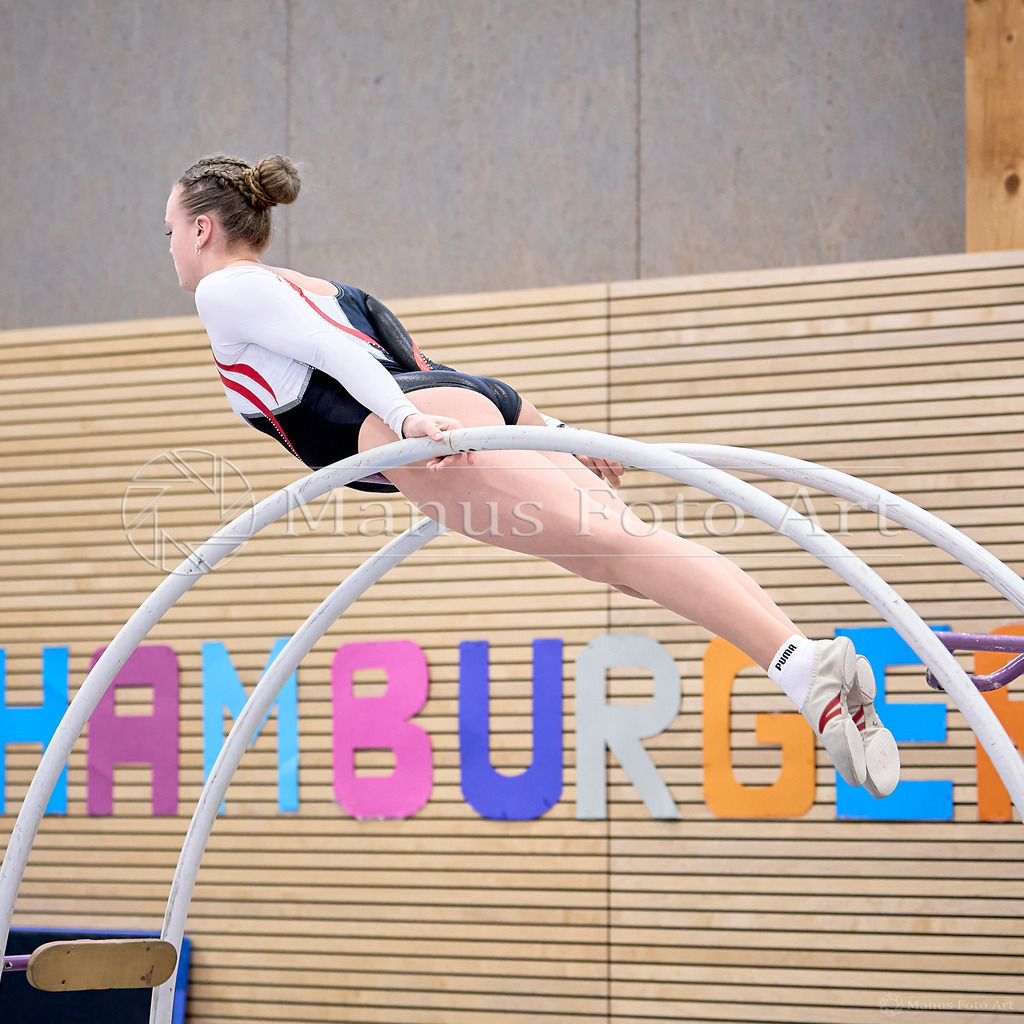 B-DSC07532 | Professionelle Sportfotografie in Hamburg, Schleswig-Holstein und Niedersachsen – spezialisiert auf Rhönrad, Geräteturnen, Leistungsturnen und rhythmische Sportgymnastik. Bundesweite Begleitung von Rhönrad-Events. Jetzt Sport-Fotos - Realisiert mit Pictrs.com