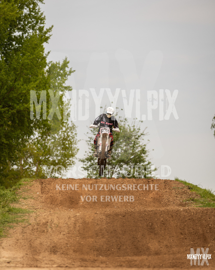 866A5832 | mxndyyvipix