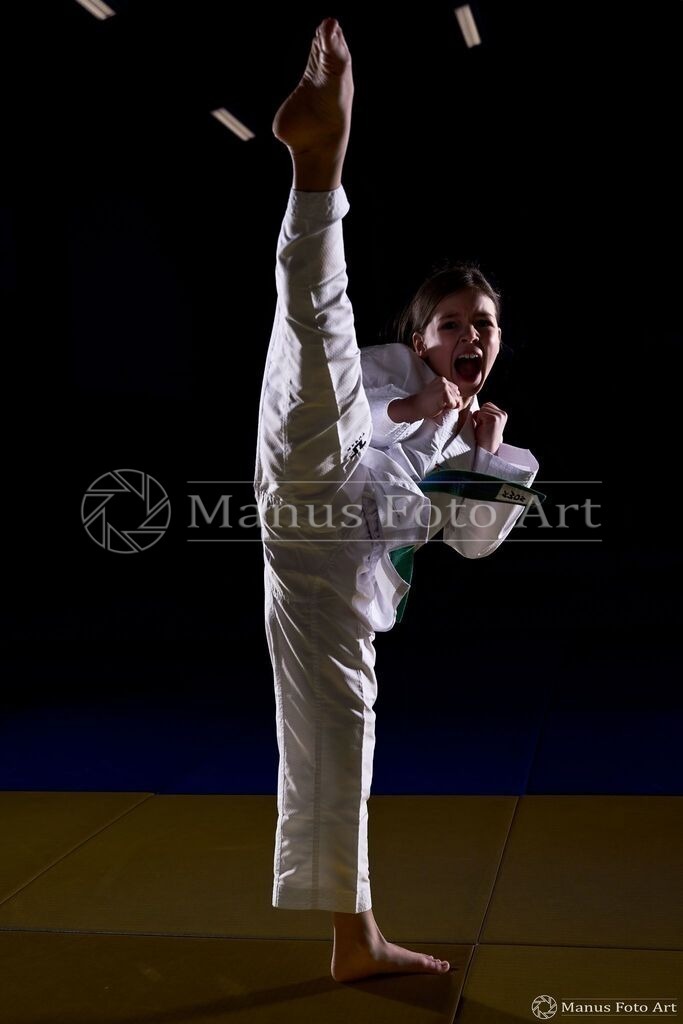 DSC00128 | Professionelle Sportfotografie in Hamburg, Schleswig-Holstein und Niedersachsen – spezialisiert auf Rhönrad, Geräteturnen, Leistungsturnen und rhythmische Sportgymnastik. Bundesweite Begleitung von Rhönrad-Events. Jetzt Sport-Fotos - Realisiert mit Pictrs.com