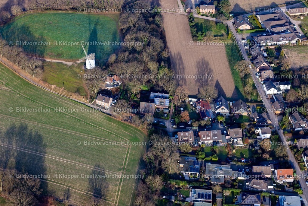 Luftbild Krefeld-8184 | Luftbildfotografie Wohngebiet einer Einfamilienhaus- Siedlung an der Straße Am Egelsberg in Krefeld im Ruhrgebiet im Bundesland Nordrhein-Westfalen, Deutschland - Realisiert mit Pictrs.com