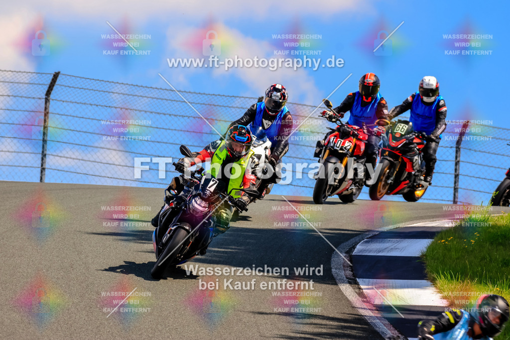 _TCM4530 | Hier findet Ihr Bilder von Touristenfahrten auf der Nürburgring Nordschleife oder von anderen Veranstaltungen die ich besucht habe. Viel Spass beim Durch Schauen 