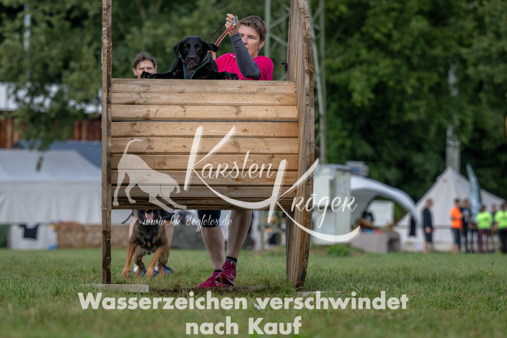 1051_ZZ93325 | kk-dogfotos