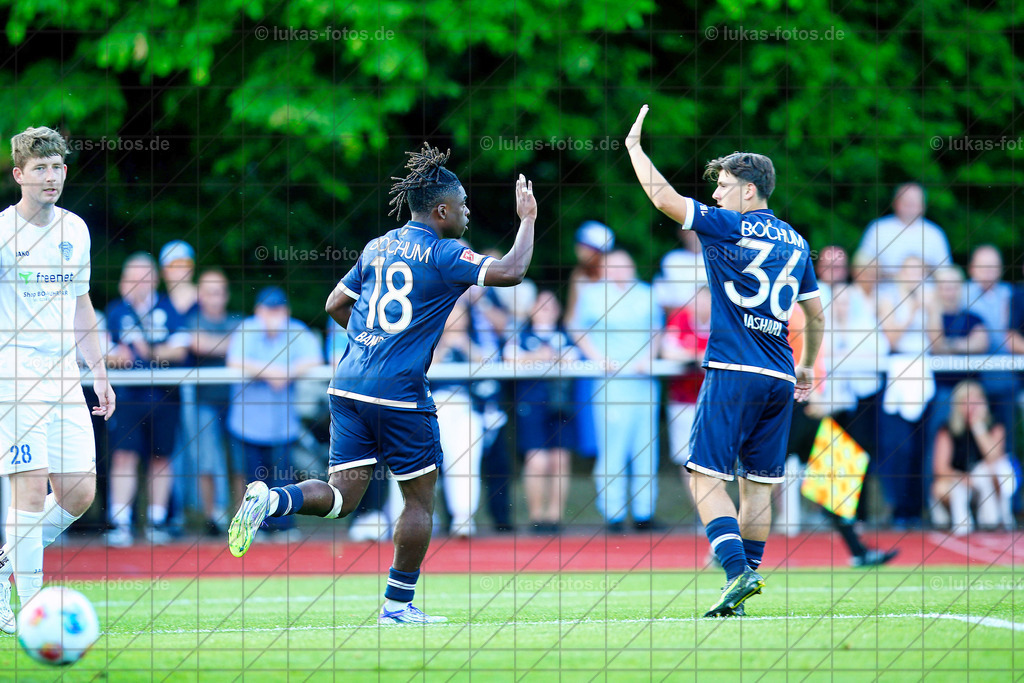 TuS Harpen - VfL Bochum | Testspiel des VfL Bochum gegen den TuS Harpen im Juli 2025 - Realisiert mit Pictrs.com