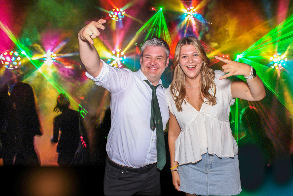 top-top.de-250628-030 | Foto, Video, Fotografie, Videografie, Fotobox, DJ, Discjockey, Musik, Musikbox, Veranstaltung, Photobooth, Amazon, Ebay, Buchtipp, Bestseller, Autor, Verlag, Buch, Wesel, Hamminkeln, NRW, Dinslaken, Rees, Drohne, Hochzeit, Party, Fotobox, Wesel, Fotograf