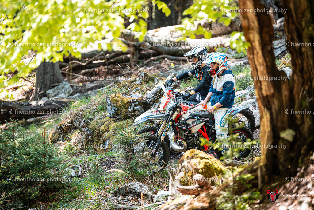 fuernholzer_250501-C2-164 | Fotografische Impressionen von der Red Stag Enduro Extreme by fuernholzer-photography.com. Endurosport in Österreich fotografisch festgehalten von fuernholzer. Auftragsfotografie für Private, Gewerbefotos und Industriefotografie. Eventfotografie, Sportfotografie und Motorsportfotografie. Anbieter von Fotoworkshops, Fototraining, fotografischen Vorträgen und Fotoseminaren.
