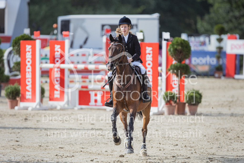 220728_BHO_ST_M1-Spr_1-640 | Deine schönsten Turniermomente als professionelle Fotos! Entdecke hochwertige Pferdesport-Fotografie im Online-Shop. Jetzt Fotos finden & bestellen!