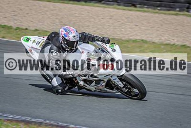 spof8139 | Professionelle Fotos von Sportveranstaltungen, aber auch Hochzeiten und anderen Events. - Realisiert mit Pictrs.com