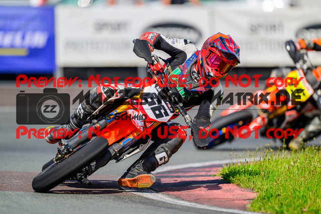 MaZZes_FotoMatrix_240623_6007705_1917 | S1