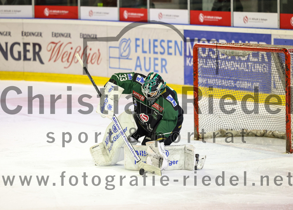 2022-12-23_041_TSV_Erding_gegen_EA_Schongau | Erding, Deutschland, 23.12.2022:
Eishockey, Bayernliga 2022 / 2023, 22. Spieltag, TSV Erding gegen EA Schongau, Endergebnis: 

Foto: Christian Riedel / fotografie-riedel.net