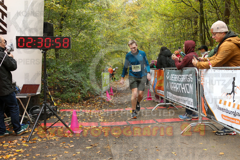 251026_1232_EX1_0624 | Sportfotografie im Rhein-Sieg Kreis, Köln, Bonn, NRW, Rheinland Pfalz, Hessen, etc. Unser Tätigkeitsfeld umfasst den Laufsport vom Volkslauf über den Marathon, Duathlon, Triathon bis zum Ultralauf wie Kölnpfad Ultra oder Schindertrail.