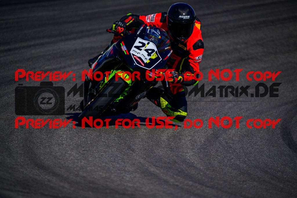 MaZZes_Fotomatrix_20250407_6007705_7718 | GELB