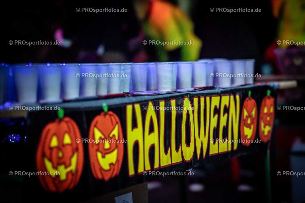 Halloween Run 2022 in Koeln, 31.10.2022 | Impressionen vom Halloween Run 2022 am 31.10.2022 in Koeln (Forstbotanischer Garten Rodenkirchen). Foto: BEAUTIFUL SPORTS/Axel Kohring
