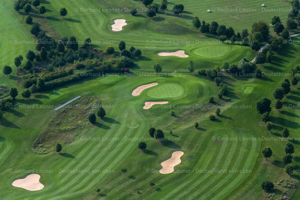 4047848 | WüRZBURG 21.08.2021 Gelände des Golfplatz des Golf Club Würzburg e.V. im Ortsteil Heidingsfeld in Würzburg im Bundesland Bayern, Deutschland. // Grounds of the Golf course at of Golf Club Wuerzburg e.V. in the district Heidingsfeld in Wuerzburg in the state Bavaria, Germany. Foto: Gerhard Launer