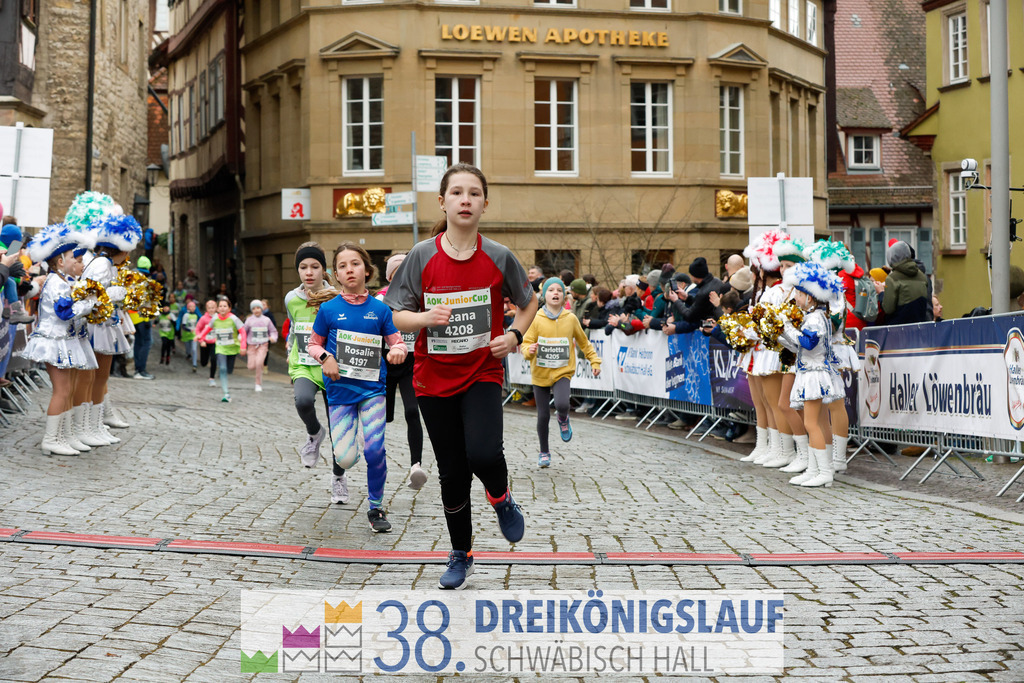 400m AOK Junior Cup | 3 Koenigslauf 2024 400m AOK Junior Cup - Realisiert mit Pictrs.com