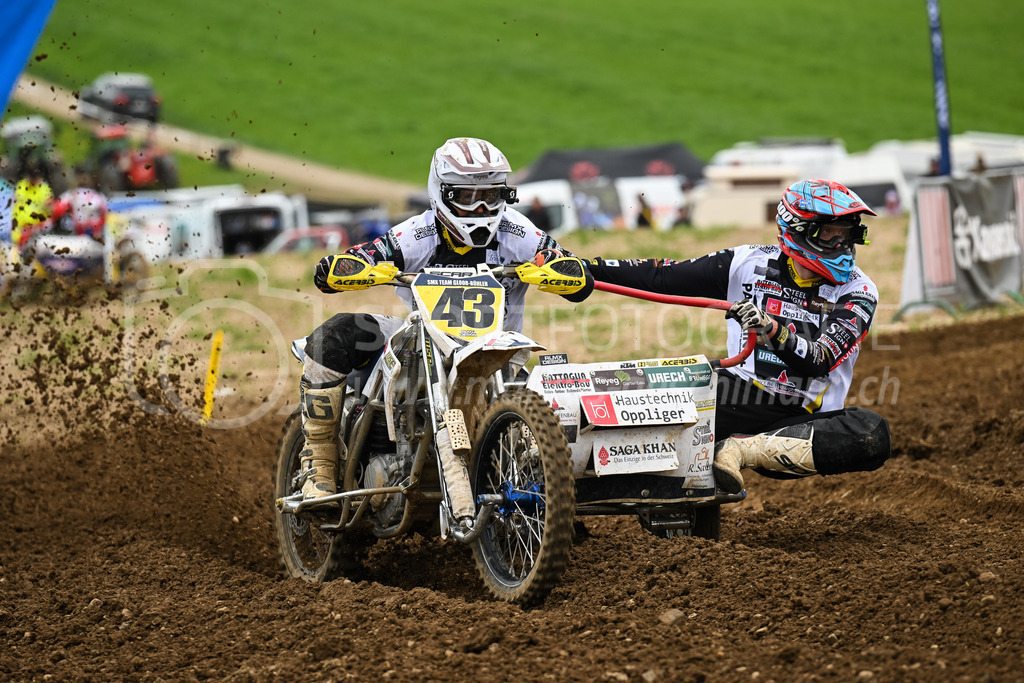 Motocross Schlatt bei Winterthur - 30. April 2023 | #43 Gloor Ronny / Lenherr Andreas aus Menziken (CH) auf KTM in der Kategorie Seitenwagen am Motocross Schlatt bei Winterthur, 30. April 2023. 
Instagram: @mx_schlatt | @mc_wila | @sam_schweiz
Bild: Sportfotografie Markus Aeschimann | www.markus-aeschimann.ch - Realisiert mit Pictrs.com