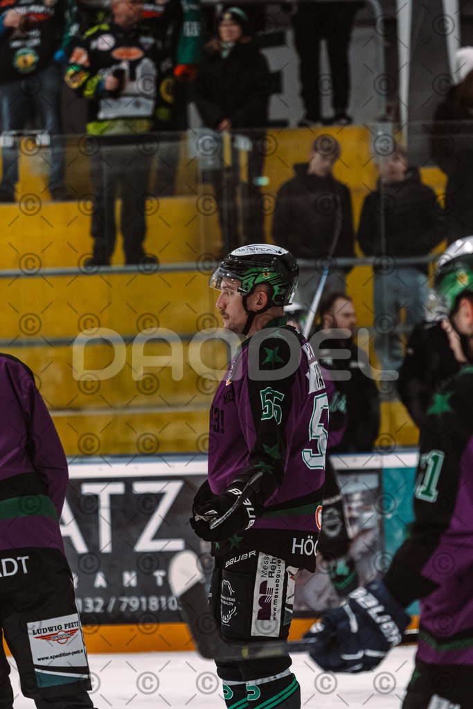 Alligators_vs_Memmingen_05_12_2025-029 | Höchstadt Alligators Fotogalerie: Eishockey-Action aus Franken. Professionelle Spielfotos, Portraits & Stadionbilder zum Download. Jetzt entdecken! - Realisiert mit Pictrs.com