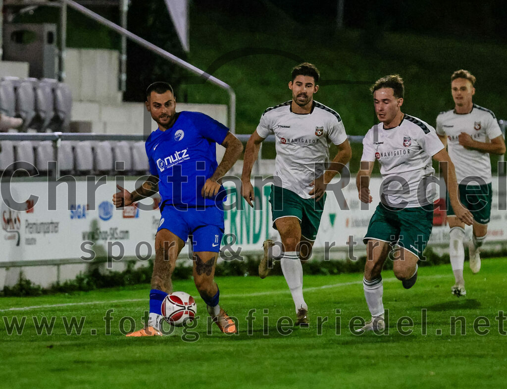 2023-10-13_014_FC_Schwaig_gegen_TSV_Ampfing | Oberding, Deutschland, 13.10.2023:
Fußball, Landesliga Südost 2023 / 2024, 16. Spieltag, FC Schwaig gegen TSV Ampfing, Endergebnis: 3:2

Foto: Christian Riedel / fotografie-riedel.net