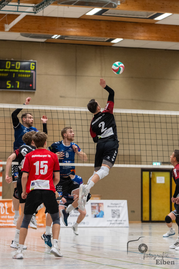 Oldenburger TB-VSG Ammerland | Volleyball Regionalliga; Oldenburger TB-VSG Ammerland am 24.01.2026 in Oldenburg (Sporthalle Haarenesch), Photo: Philip Eiben 2026 - Realisiert mit Pictrs.com