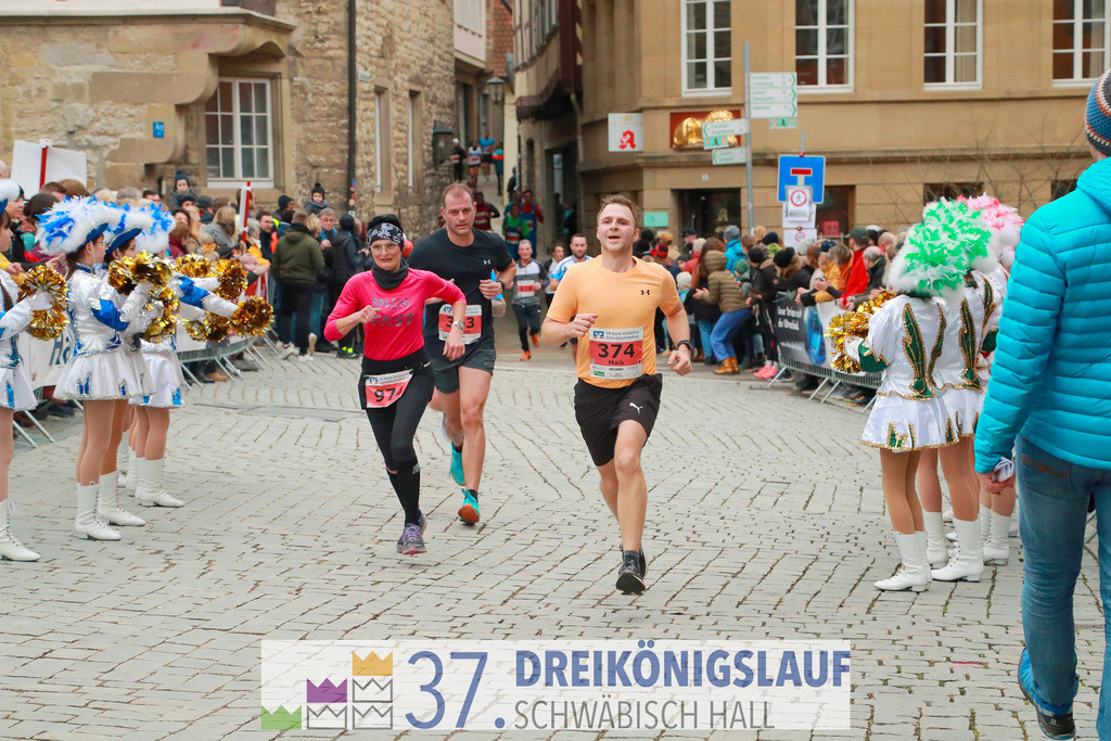 VR Bank Hauptlauf 10000m | 3 Koenigslauf 2023 - Realisiert mit Pictrs.com