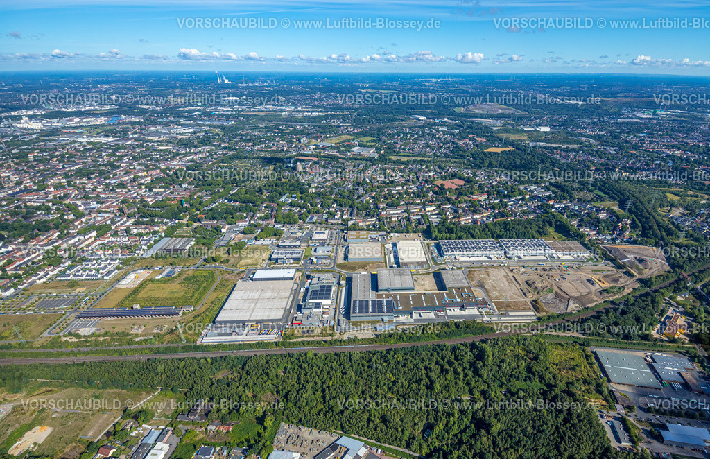 Gelsenkirchen220801286 | Luftbild, Neues Pumpwerk-Gebäude der Emschergenossenschaft nahe der Sutumer Brücken auf der Schleuseninsel zwischen Rhein-Herne-Kanal und Fluss Emscher, Schalke-Nord in Gelsenkirchen, Ruhrgebiet, Nordrhein-Westfalen, Deutschland