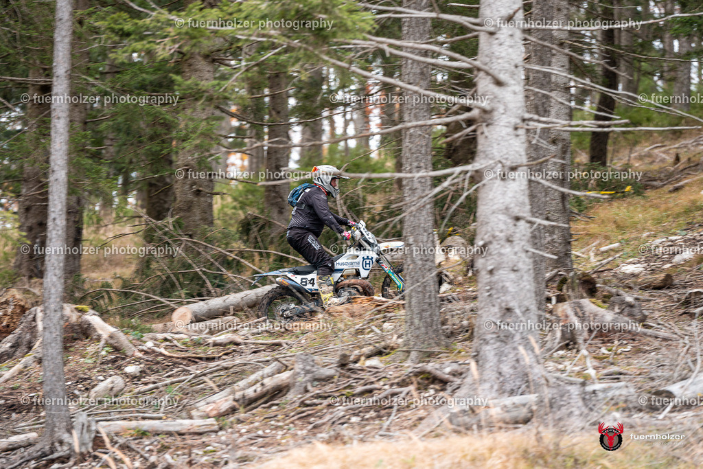 fuernholzer_251026-C2-200 | Fotografische Impressionen von der Red Stag Enduro Extreme by fuernholzer-photography.com. Endurosport in Österreich fotografisch festgehalten von fuernholzer. Auftragsfotografie für Private, Gewerbefotos und Industriefotografie. Eventfotografie, Sportfotografie und Motorsportfotografie. Anbieter von Fotoworkshops, Fototraining, fotografischen Vorträgen und Fotoseminaren.