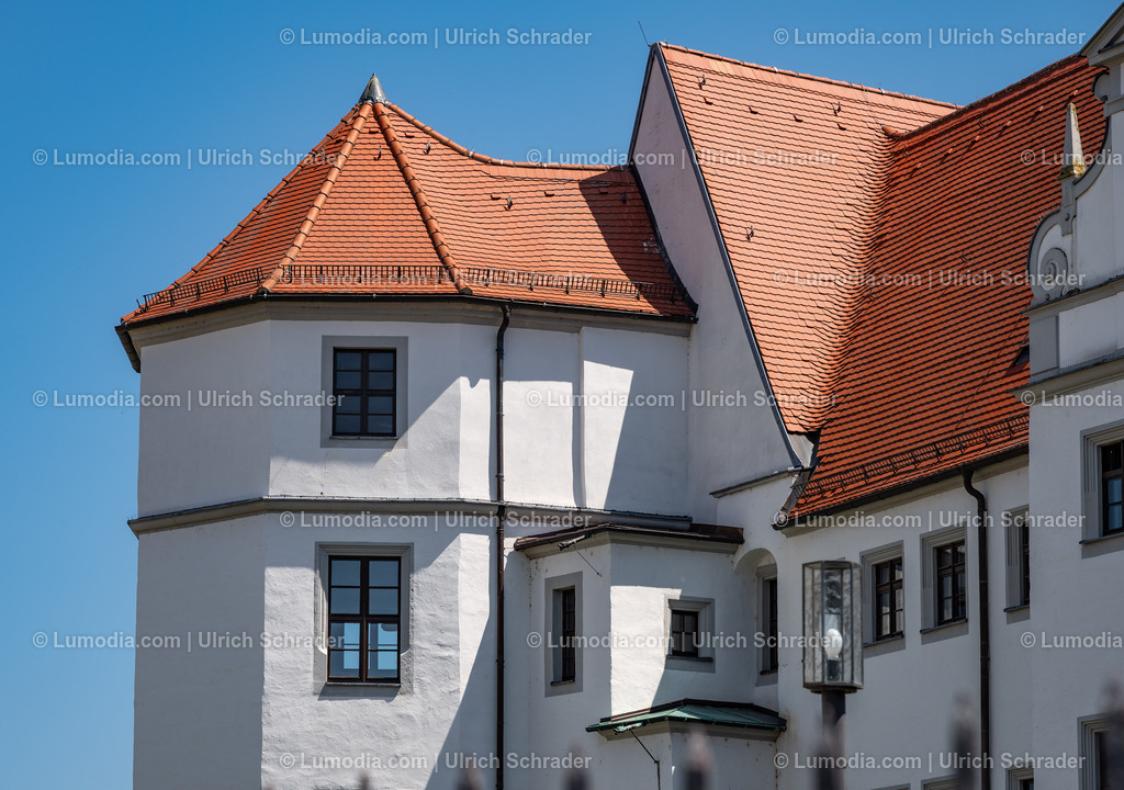 10049-13639 - Schloß Hartenfels in Torgau | Stockfoto und Bilderpool mit Bildmaterial aus Deutschland, dem Harz, Halberstadt, Quedlinburg, Wernigerode und weltweit. Qualitativ hochwertige und professionelle Fotos anschauen und kaufen. - Realisiert mit Pictrs.com