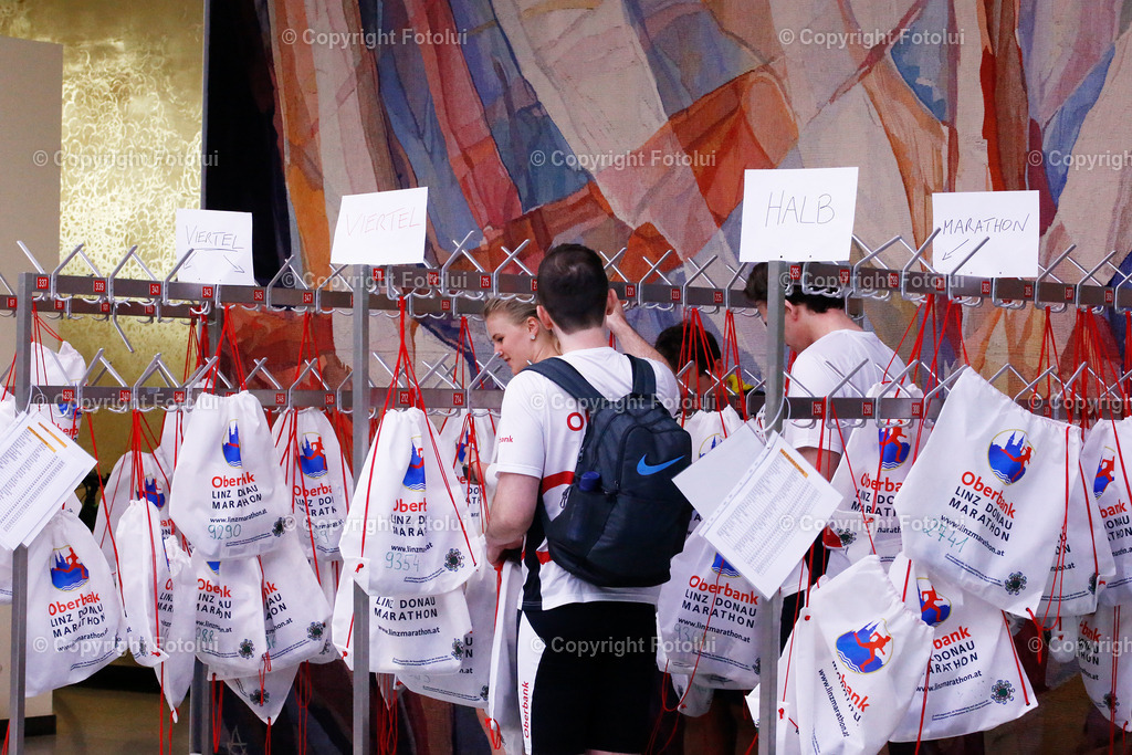 OBERBANKLINZMARATHON2024_02 | bilder, linz, photo, foto, fussball, sport, fotolui, bundesliga