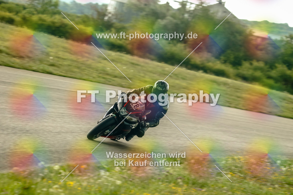 Chambley Juli-3382 | Hier findet Ihr Bilder von Touristenfahrten auf der Nürburgring Nordschleife oder von anderen Veranstaltungen die ich besucht habe. Viel Spass beim Durch Schauen 