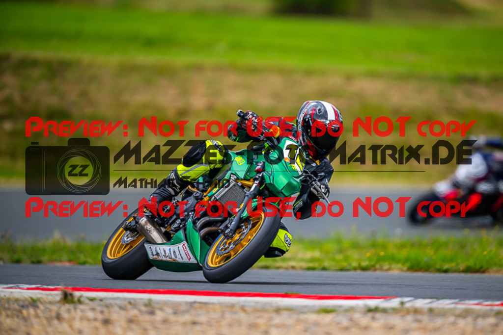 MaZZes_Fotomatrix_20230721_6007705_0192 | TWIN CUP