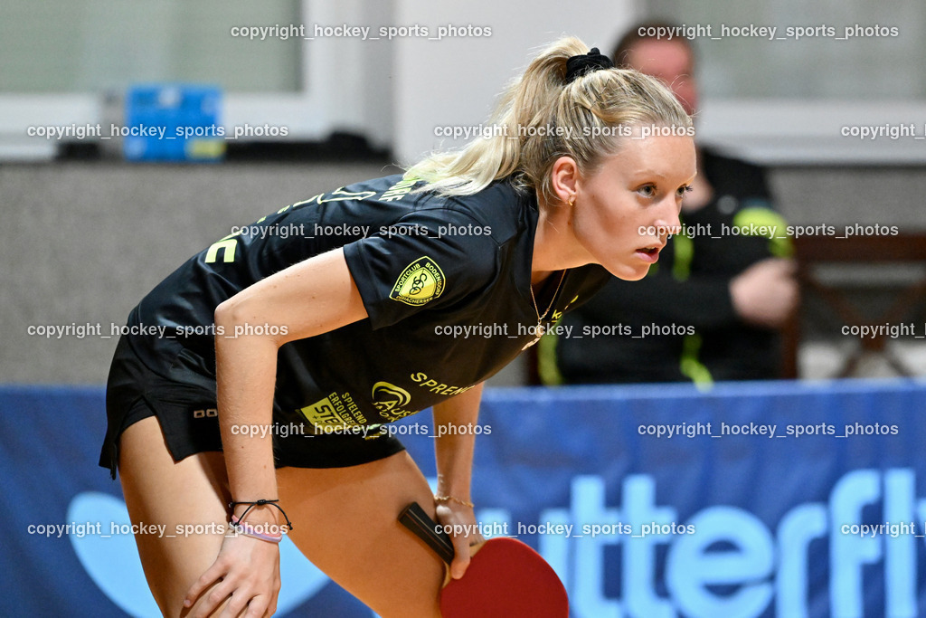 SCO Ossiachersee Bodensdorf vs. SU Spk. Kufstein | Katarina Strazar, SCO Ossiachersee Bodensdorf vs. SU Spk. Kufstein, SCO Ossiachersee Bodensdorf vs. SU Spk. Kufstein am 04.10.2024 in Bodensdorf (SCO Halle Bodensdorf), Austria, (Photo by Bernd Stefan)