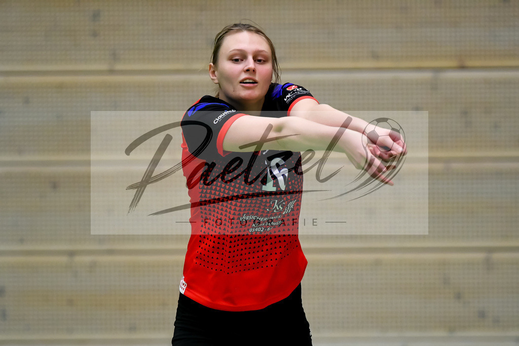 VCOBWA20211106_132 | Volleyball, Frauen:   bei dem Spiel der 3. Liga West zwischen VC Osnabrueck und SV BW Aasee in der Schlosswallhalle am 06.11.2021 in Osnabrueck, Deutschland. - Realisiert mit Pictrs.com