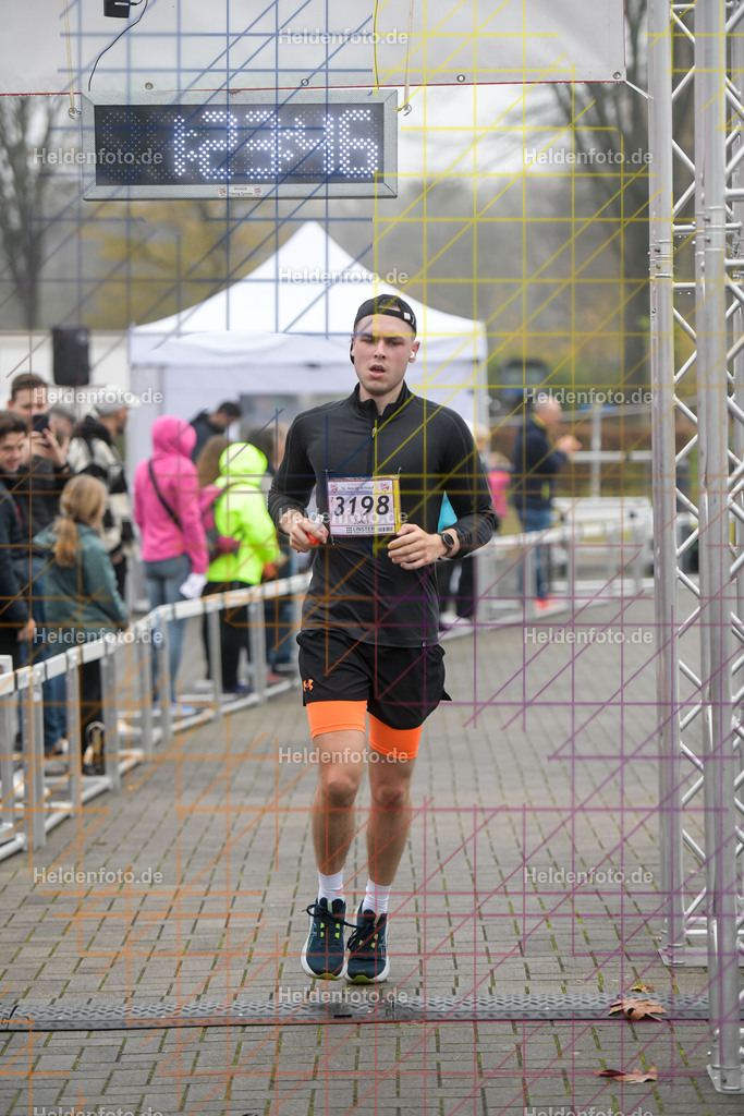 Neusser Erftlauf 2025  | 15km Neusser Erftlauf 2025 Foto: Heldenfoto.de