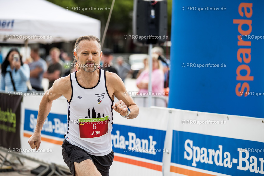 20220828_treppenlauf_FotoSteffieWunderl_0118 | Professionelle Fotos Ihrer Laufsportveranstaltung.