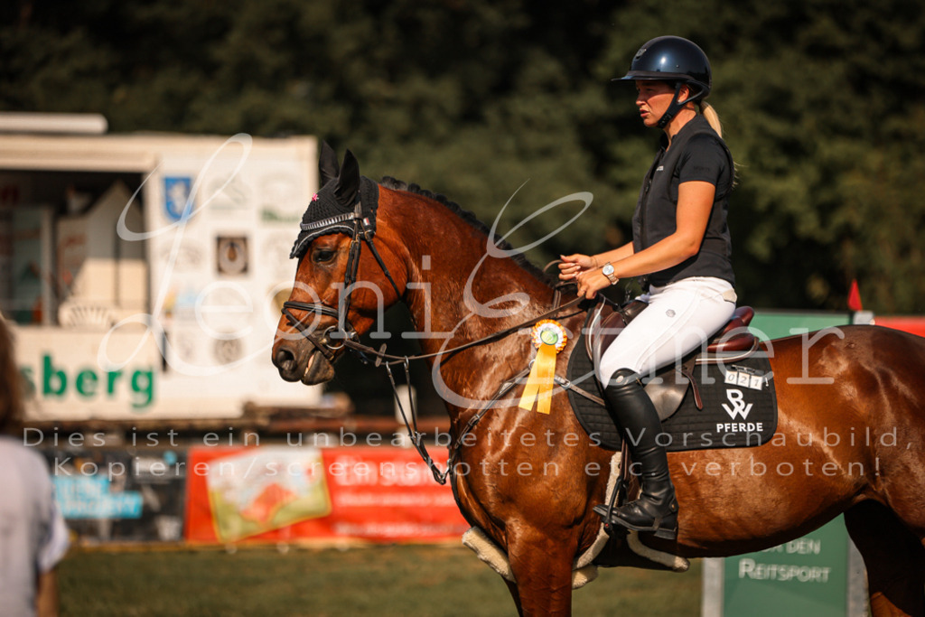 13.FrPfA00169 | Leoni Ertmer Photography - Realisiert mit Pictrs.com