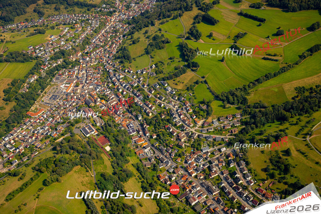 Das Luftbild zeigt :  Frammersbach - Die Luftaufnahme wurde 2024 vom UL-Flugzeug aus erstellt ( keine Drohne ) - Hochauflösende Luftaufnahme - Für grossformatige Ausdrucke geeignet. Die Geschenkidee !Mit Lizenz und Bildrechte bestellbar