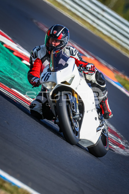 0016-260803MM-035_16 | Deine Full-Service-Agentur für ✔️Videoproduktionen und ✔️Motorsportfotografie Jetzt Angebot anfragen!