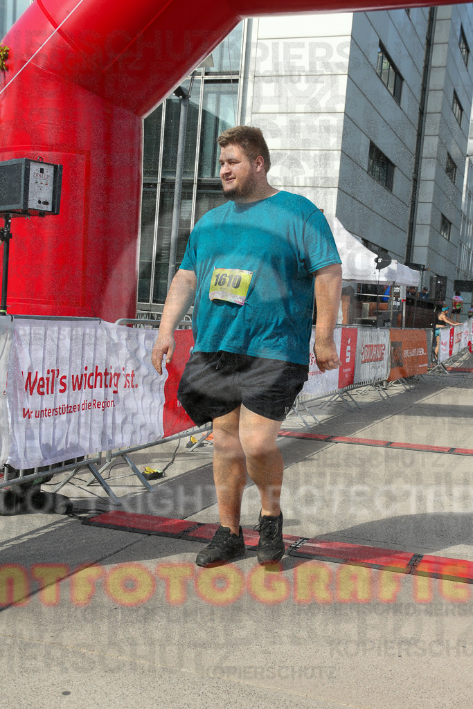 250920_1416_EX1_7228 | Sportfotografie im Rhein-Sieg Kreis, Köln, Bonn, NRW, Rheinland Pfalz, Hessen, etc. Unser Tätigkeitsfeld umfasst den Laufsport vom Volkslauf über den Marathon, Duathlon, Triathon bis zum Ultralauf wie Kölnpfad Ultra oder Schindertrail.
