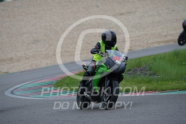 2024_05_13_PBK_12808 | Sportfotografie; SlowMotion; Video; Rennstrecke; Hafeneger; Speer; Racing; RSE; BMW; CBO; Trackday; Motorsportarena; Hockenheimring; Brno; Most; Barcelona; Valencia