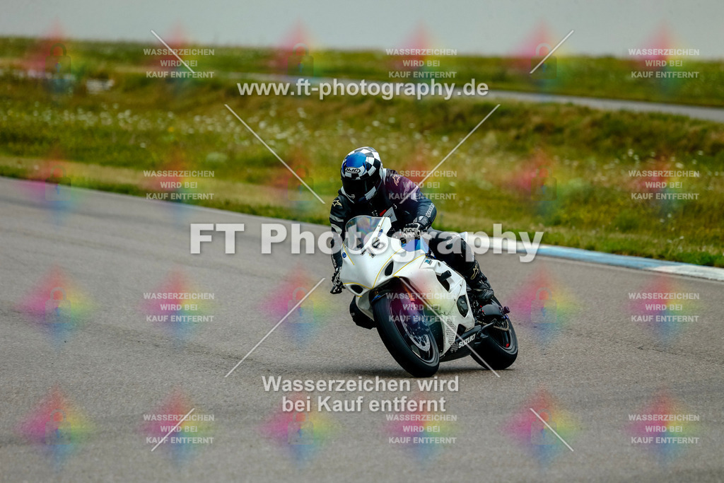 Chambley Juli-1689 | Hier findet Ihr Bilder von Touristenfahrten auf der Nürburgring Nordschleife oder von anderen Veranstaltungen die ich besucht habe. Viel Spass beim Durch Schauen 