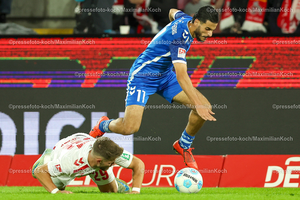 Koe14092402088 | 14.09.2024, 2. Fußball Bundesliga, 1. FC Köln - 1. FC Magdeburg, RheinEnergieSTADION, Saison 2024 2025: Jan Thielmann (1.FC Köln #29) unterliegt im Zweikampf Mohammed El Hankouri (1.FC Magdeburg #11)DFB regulations prohibit any use of photographs as image sequences and or quasi-video.