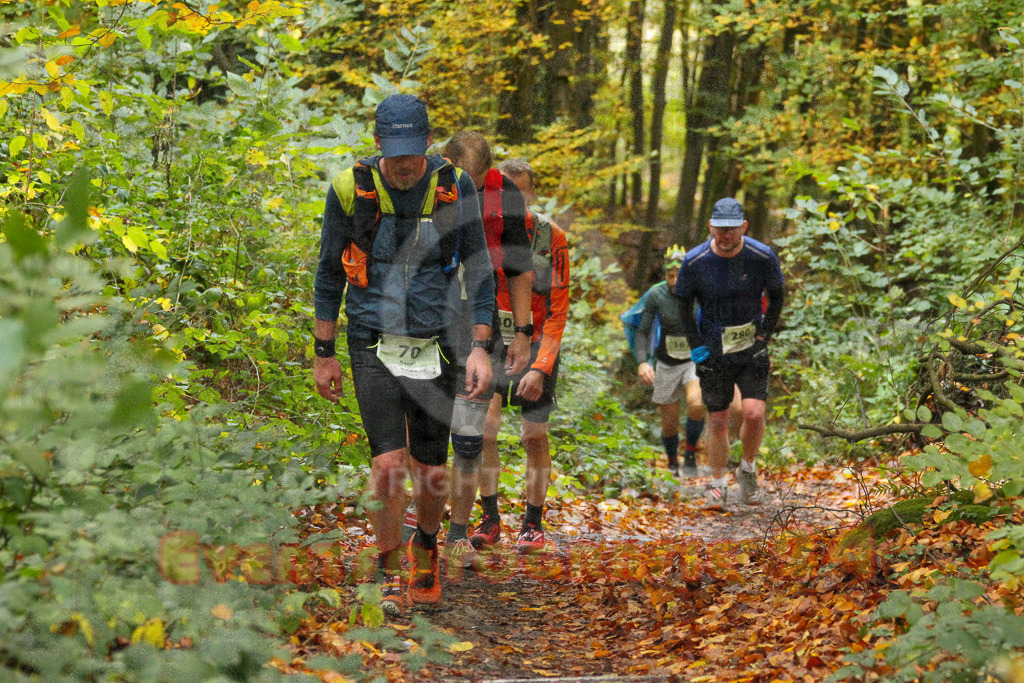 251026_1254_EV4_6057 | Sportfotografie im Rhein-Sieg Kreis, Köln, Bonn, NRW, Rheinland Pfalz, Hessen, etc. Unser Tätigkeitsfeld umfasst den Laufsport vom Volkslauf über den Marathon, Duathlon, Triathon bis zum Ultralauf wie Kölnpfad Ultra oder Schindertrail.
