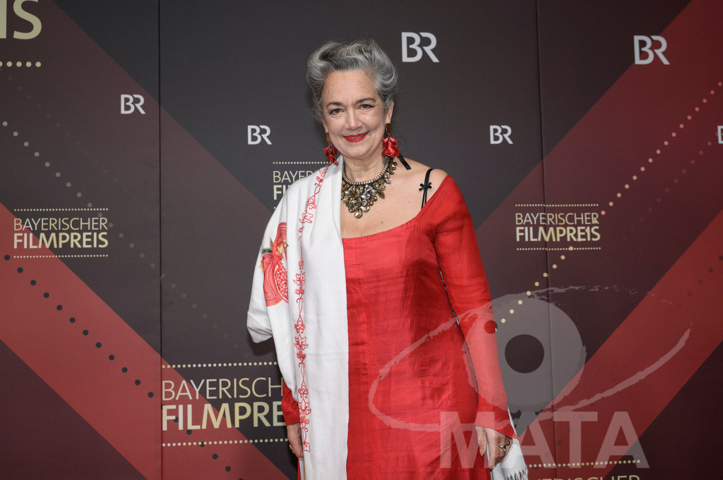 _DWI4777 | Irina Wanka bei der Verleihung des 47. Bayerischen Filmpreises 2026  im Prinzregententheater. München, Deutschland. Der Bayerische Filmpreis wird seit 1979 von der Bayerischen Staatsregierung verliehen, um die Bedeutung des Kinofilms als Kulturgut herauszustellen - Realisiert mit Pictrs.com